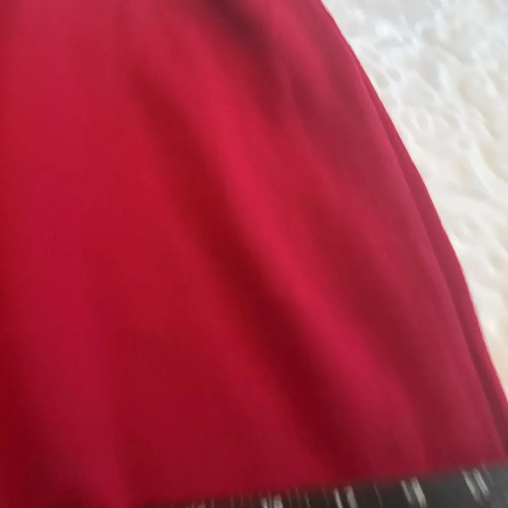 Leslie Fay Red Straight Skirt Sz L side Slit & elastic Waist